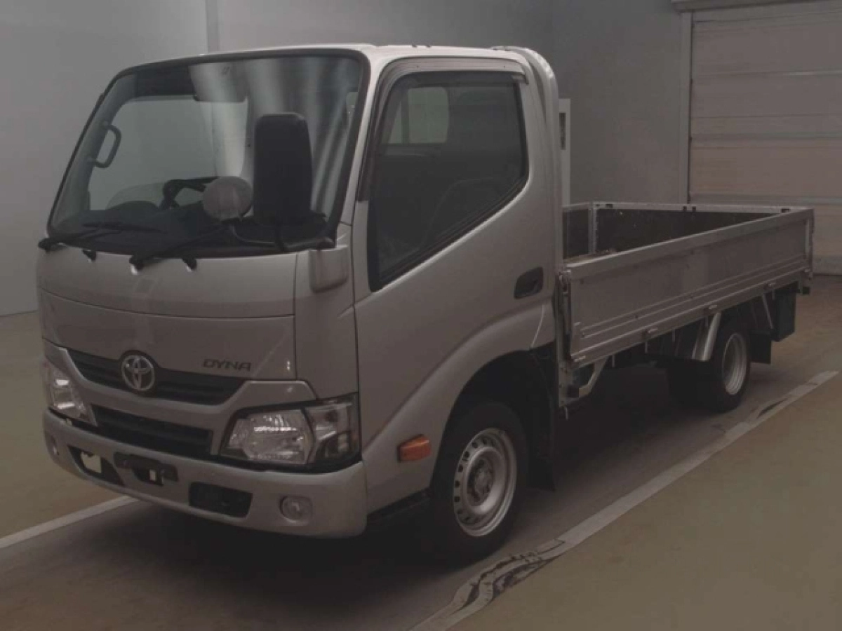 TOYOTA DYNA TRY230 2020