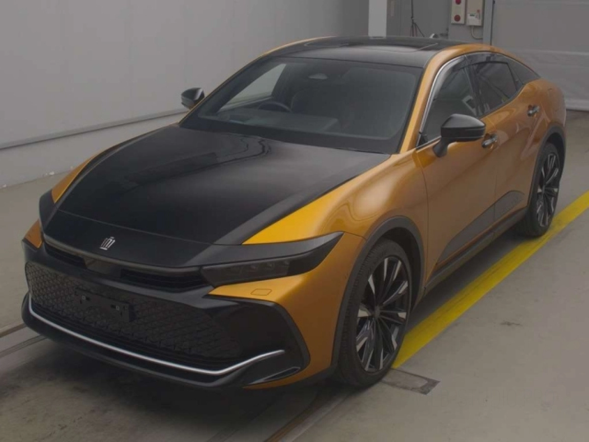 TOYOTA CROWN CROSSOVER TZSH35 2023