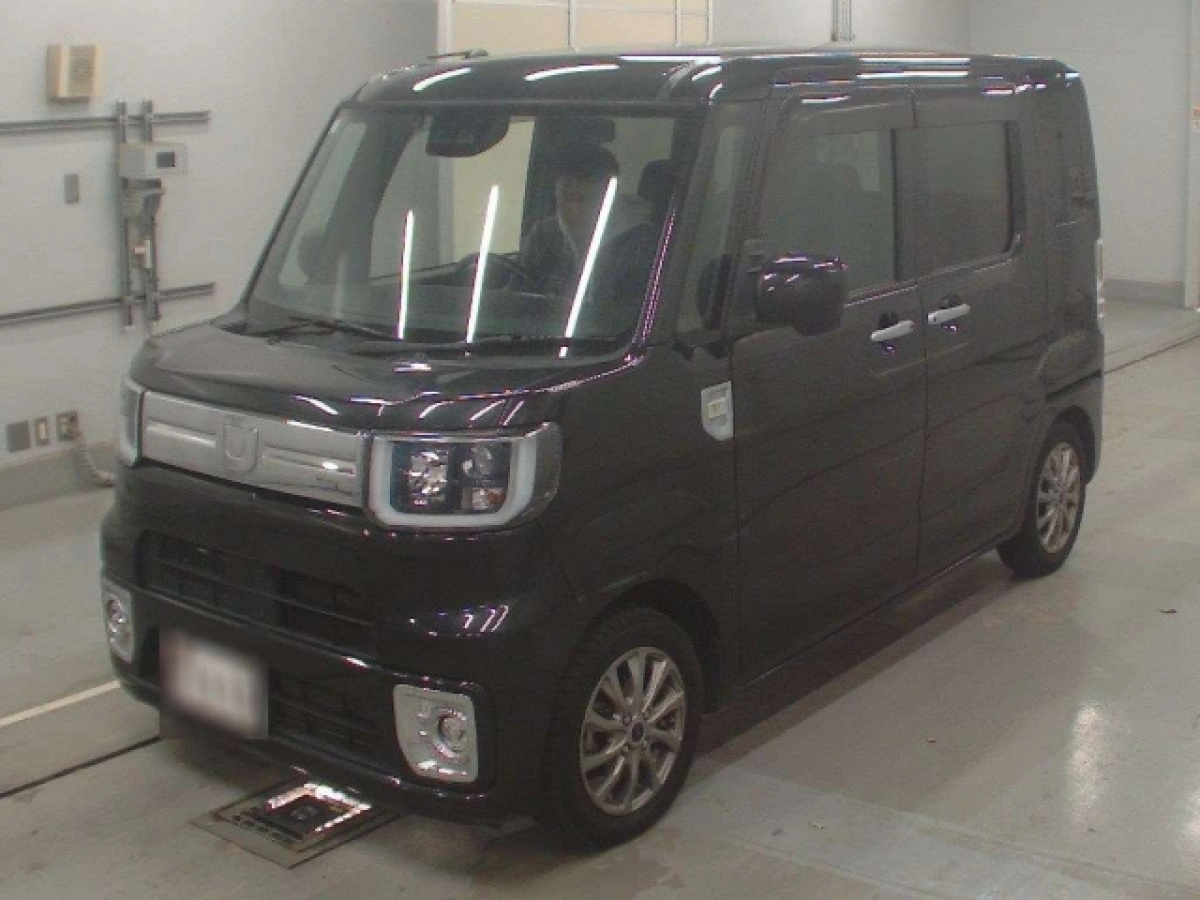 DAIHATSU WAKE LA700S 2021