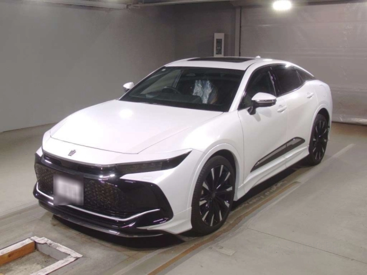 TOYOTA CROWN CROSSOVER TZSH35 2023