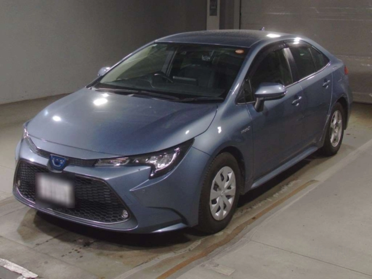 TOYOTA COROLLA ZWE211 2020