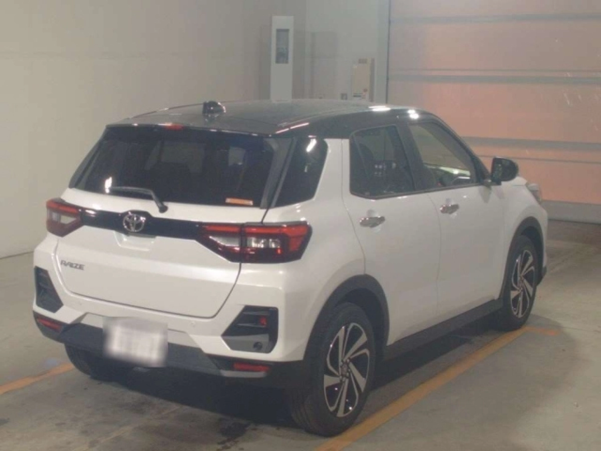 TOYOTA RAIZE