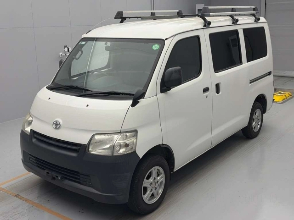 TOYOTA LITE ACE VAN S402M 2019