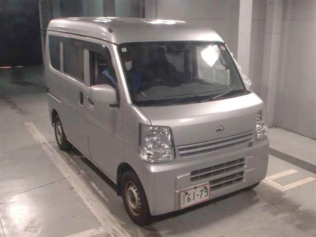 NISSAN CLIPPER VAN DR17V 2021