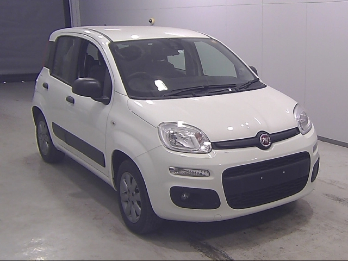 FIAT PANDA 13909 2023