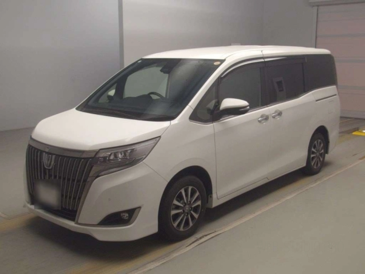 TOYOTA ESQUIRE ZRR80G 2020