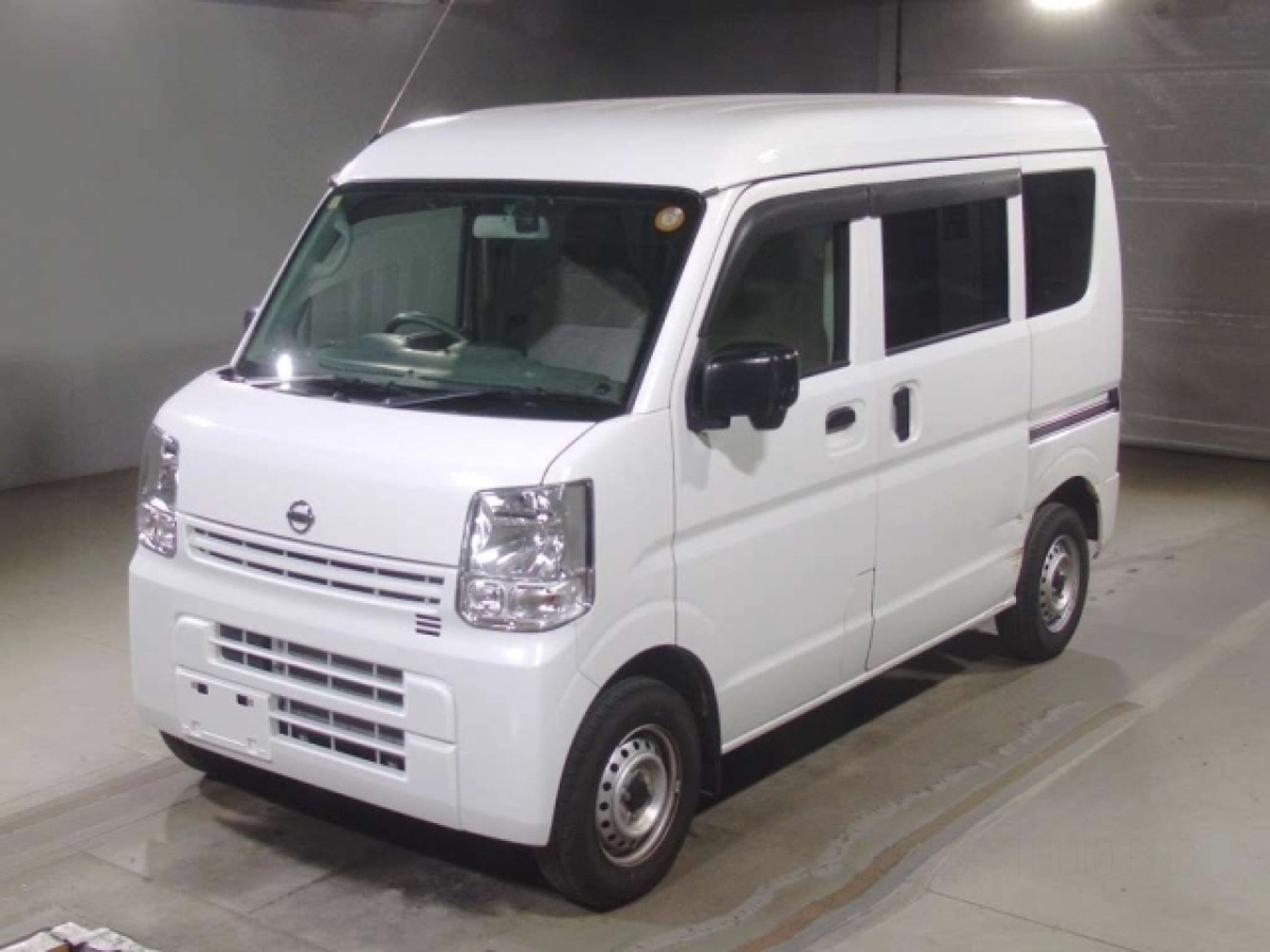 NISSAN CLIPPER VAN DR17V 2022