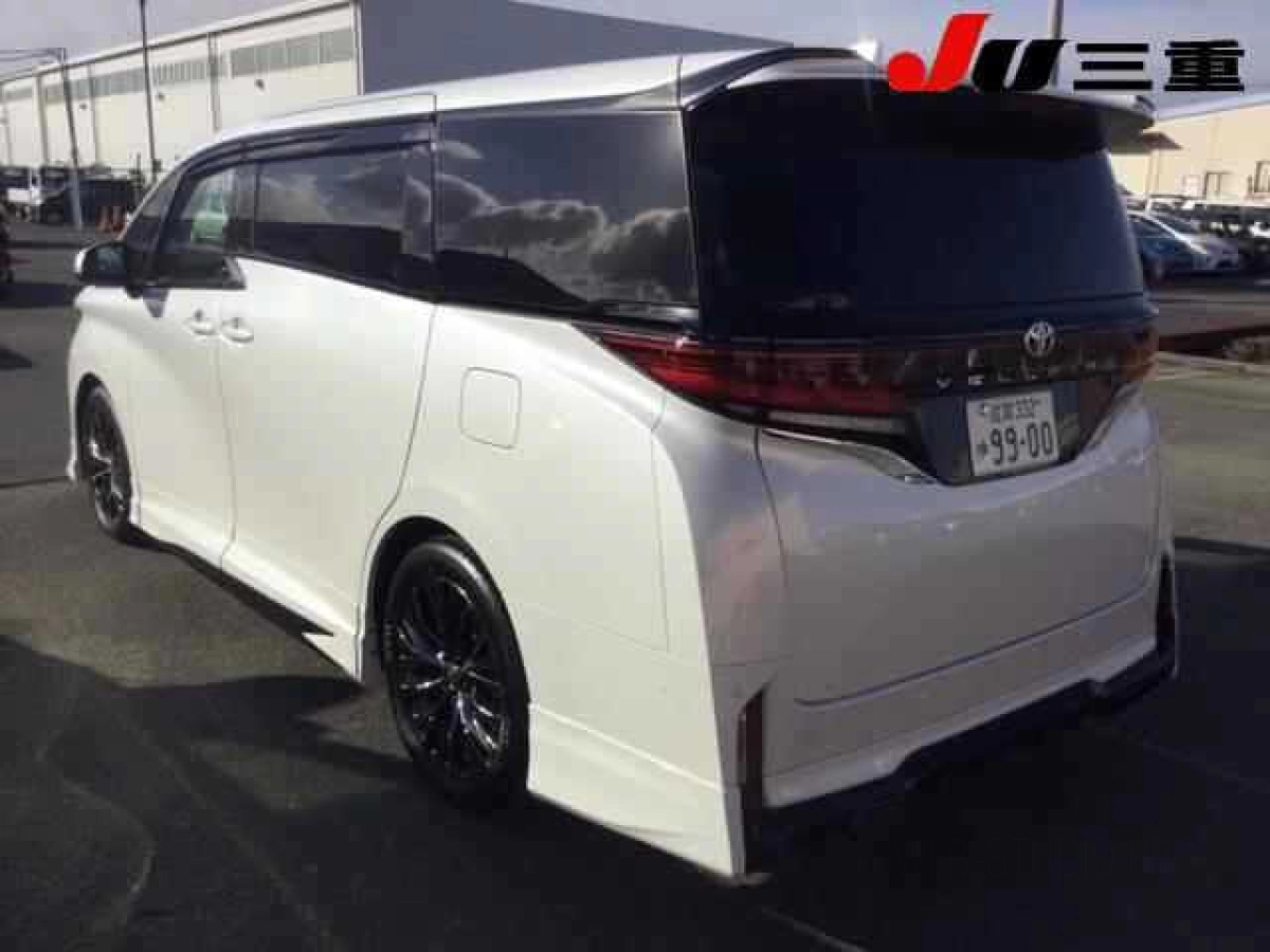 TOYOTA VELLFIRE TAHA40W 2025