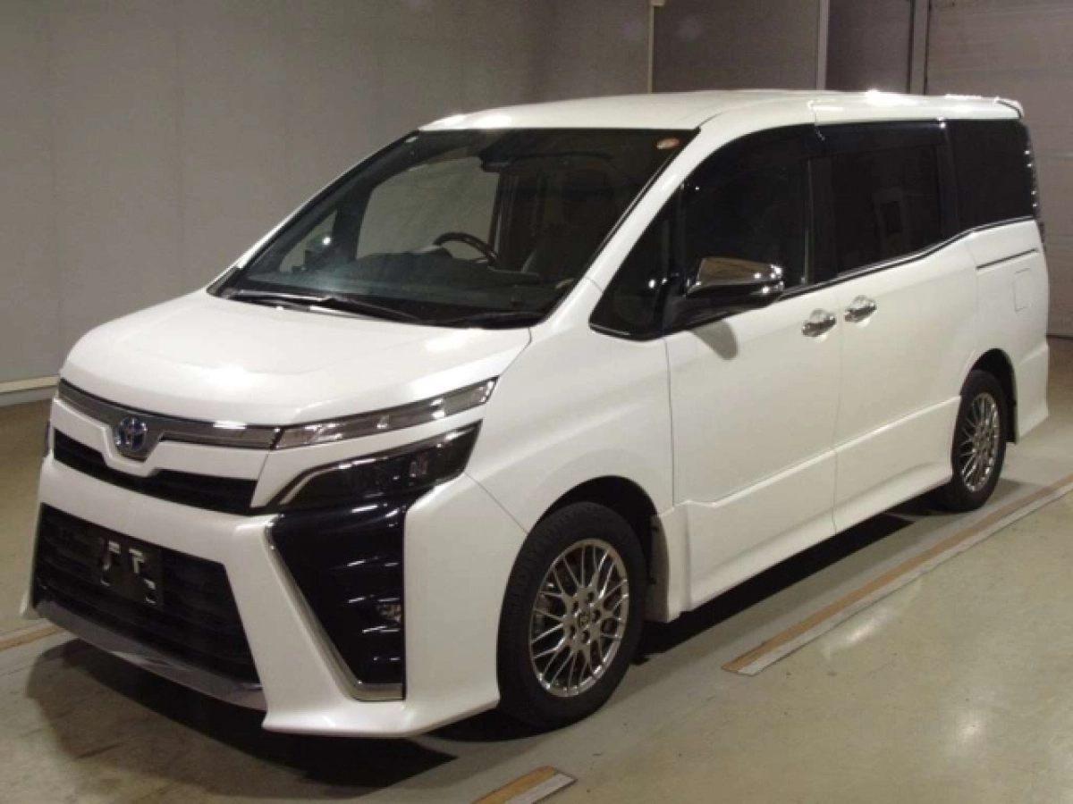 TOYOTA VOXY ZWR80W 2021