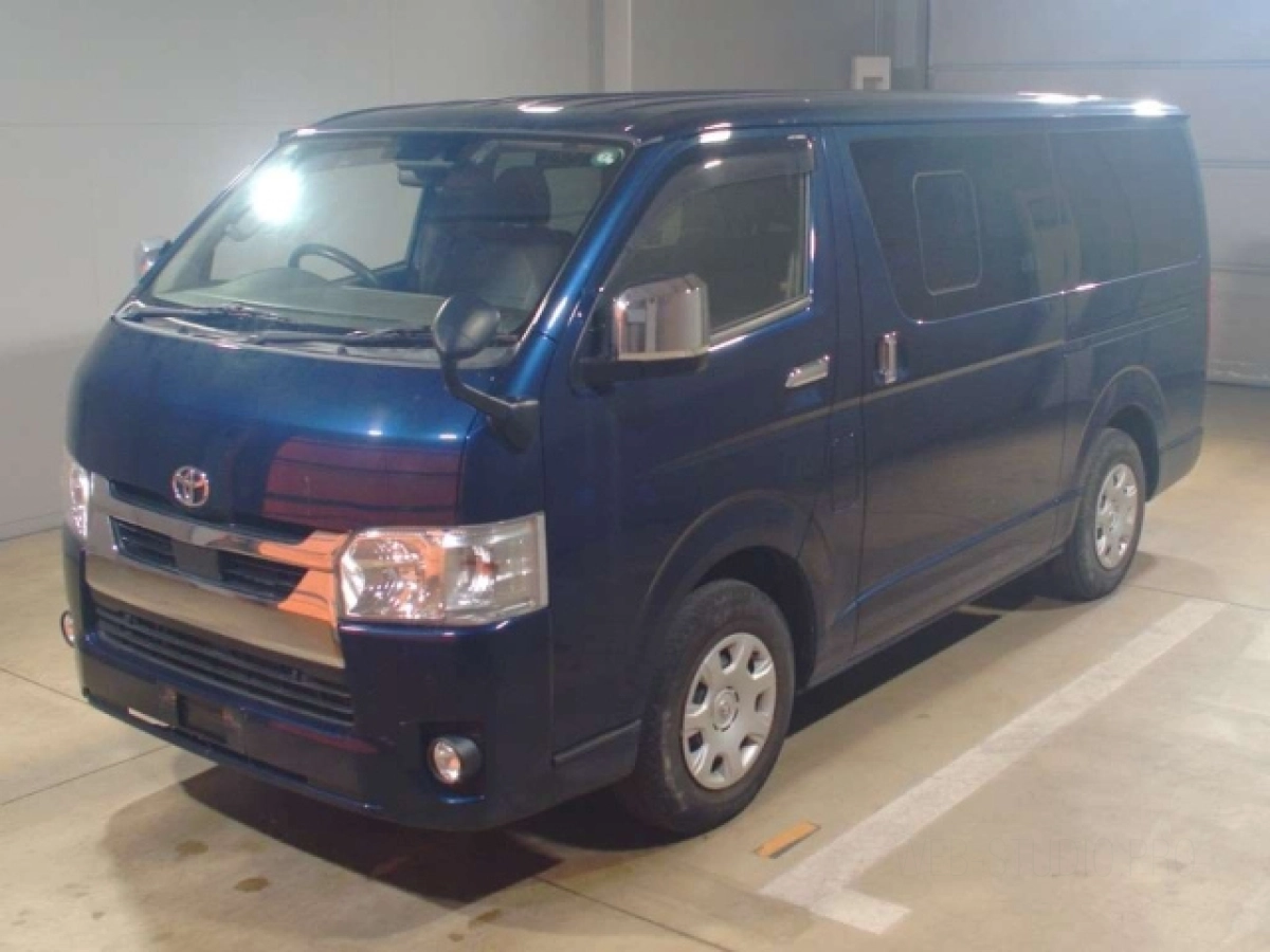 TOYOTA HIACE VAN GDH201V 2020