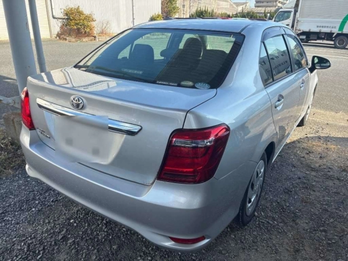 TOYOTA COROLLA AXIO