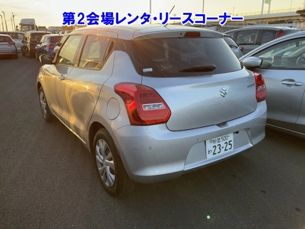 SUZUKI SWIFT