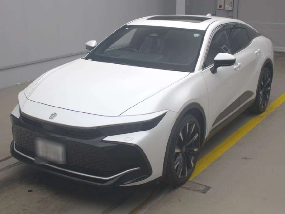 TOYOTA CROWN CROSSOVER TZSH35 2023