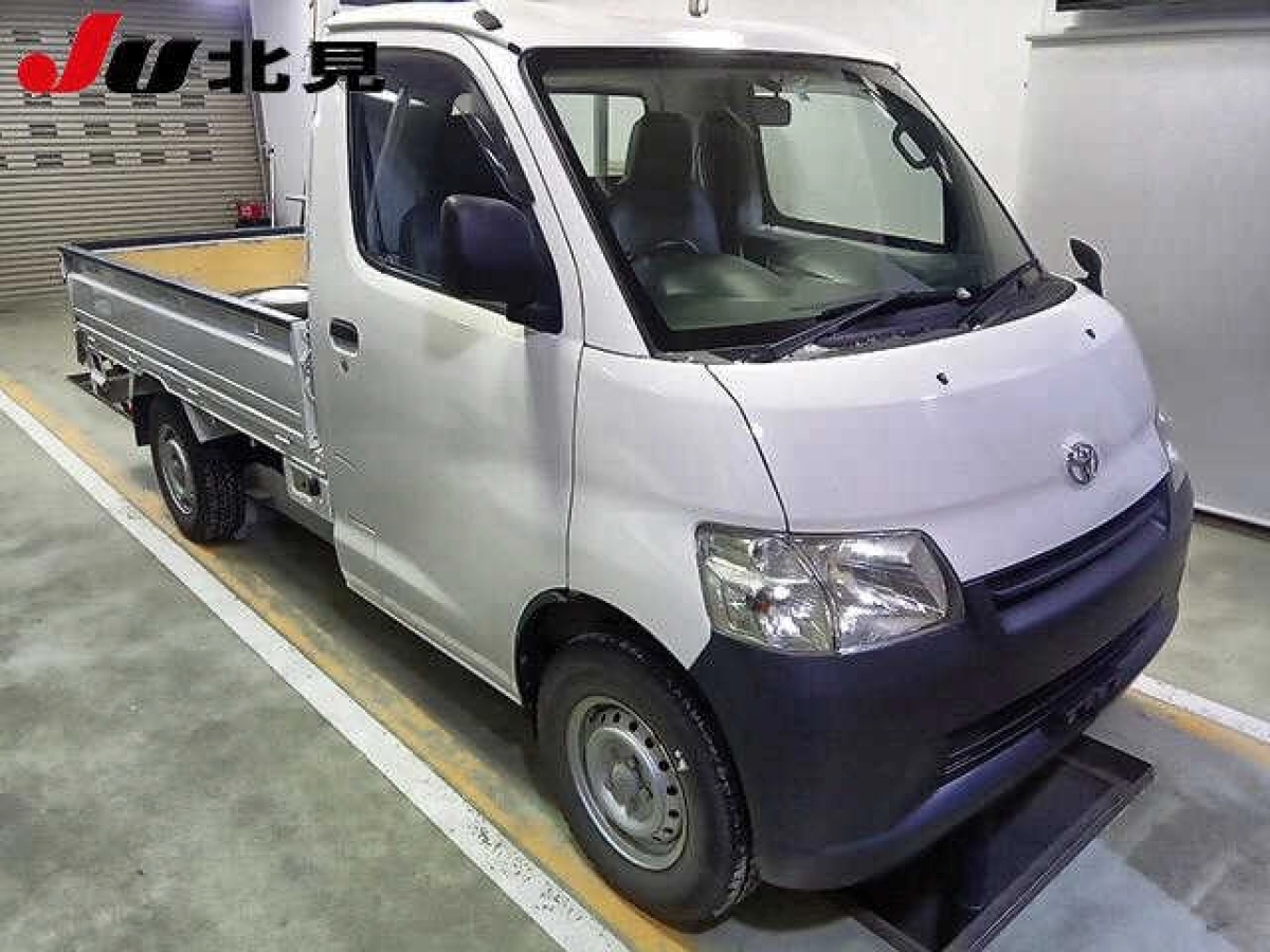 TOYOTA LITE ACE TRUCK S412U 2019