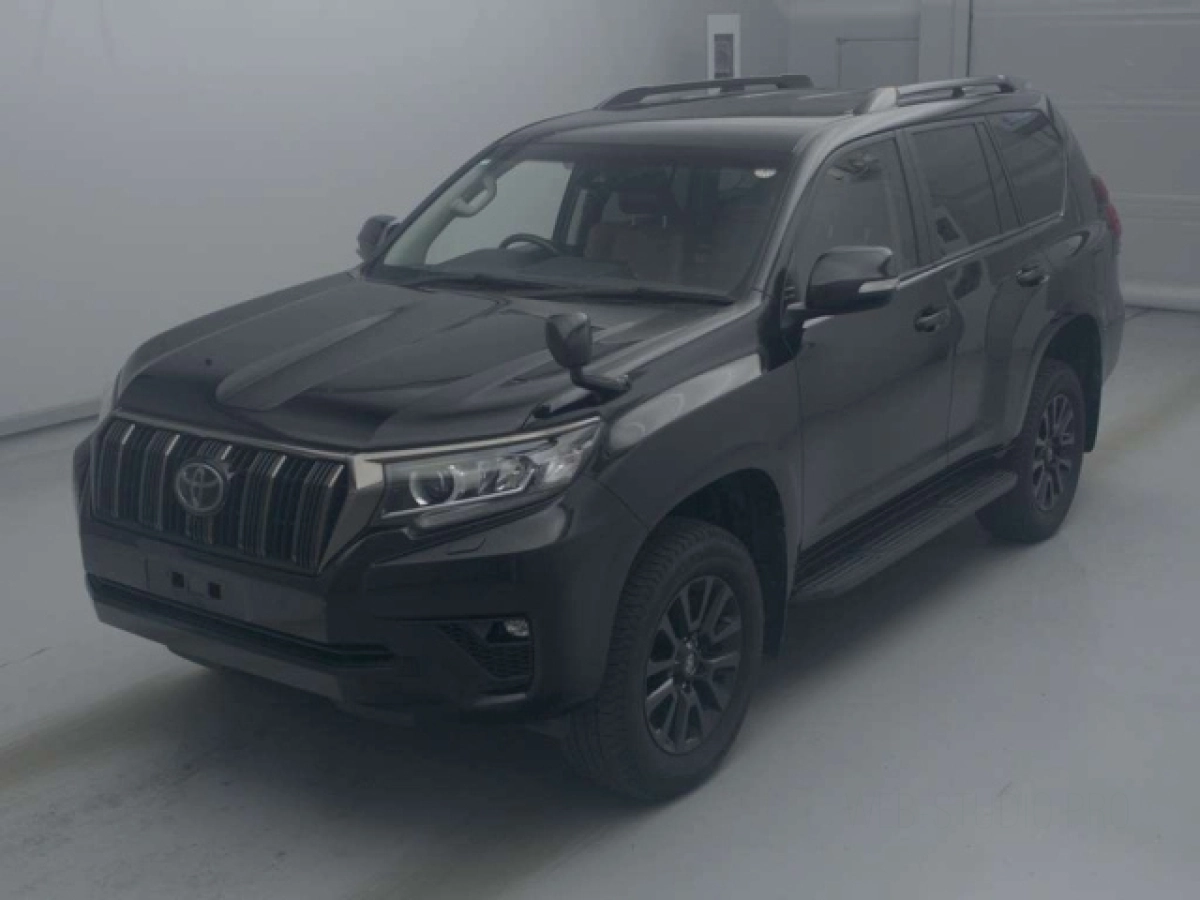 TOYOTA LAND CRUISER PRADO TRJ150W 2022
