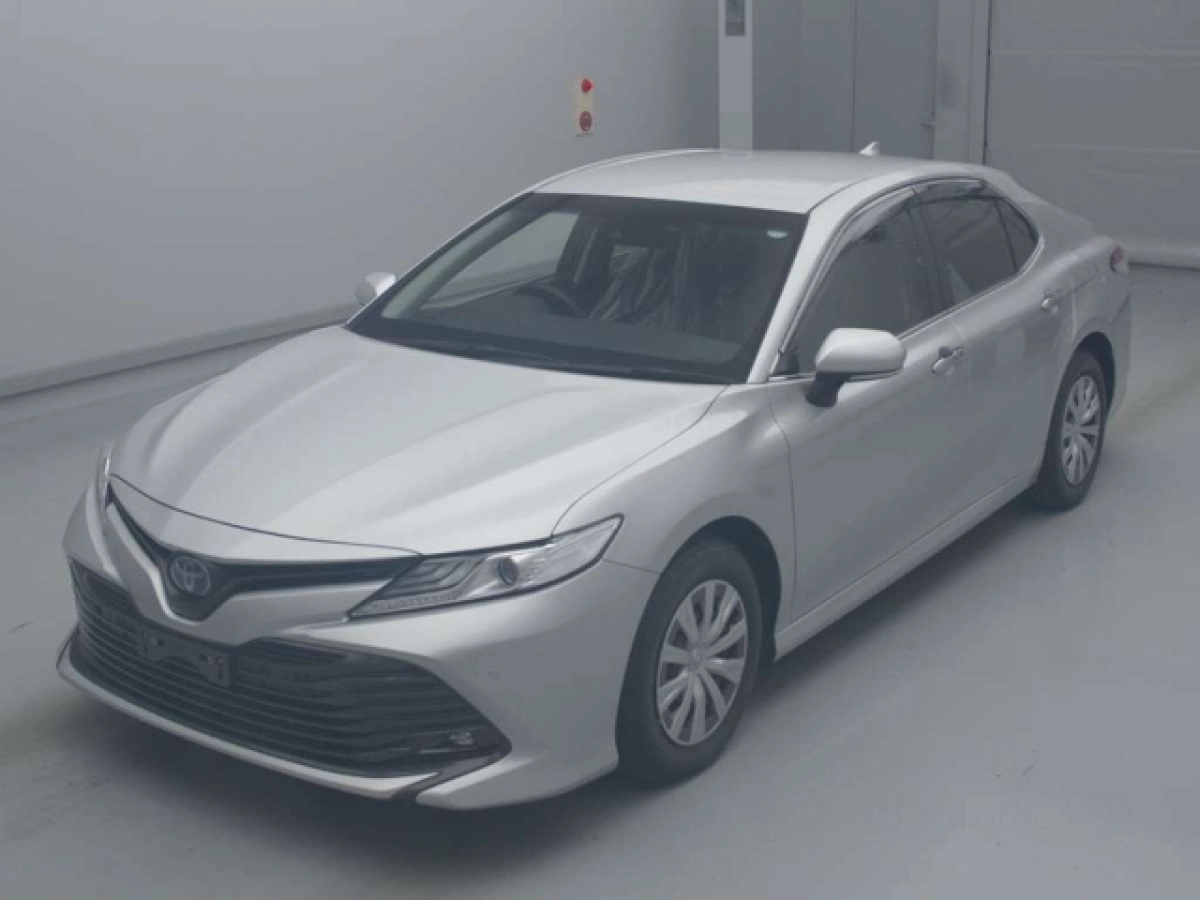 TOYOTA CAMRY AXVH70 2020