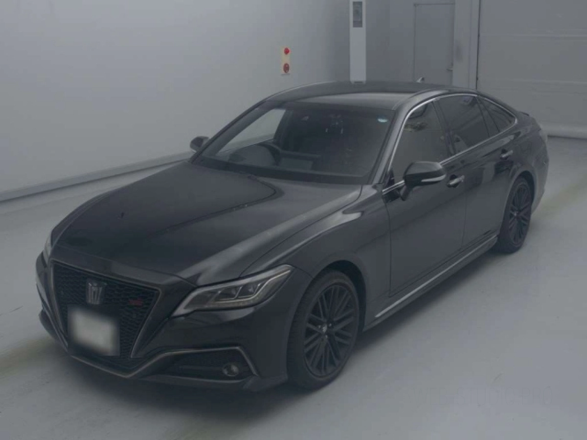 TOYOTA CROWN ARS220 2021