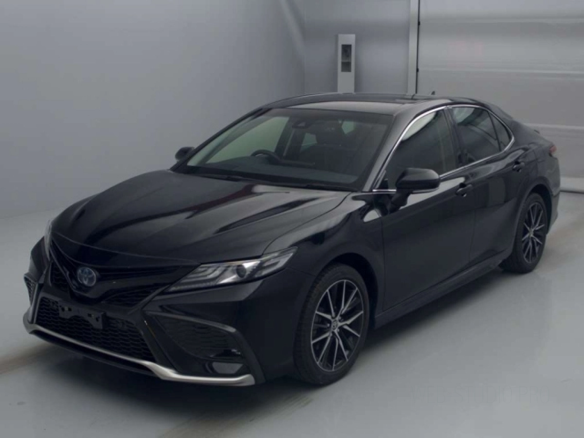 TOYOTA CAMRY AXVH70 2023