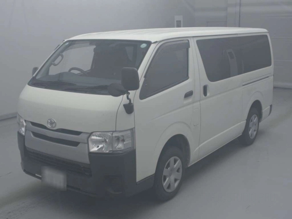 TOYOTA REGIUS ACE VAN TRH200V 2020
