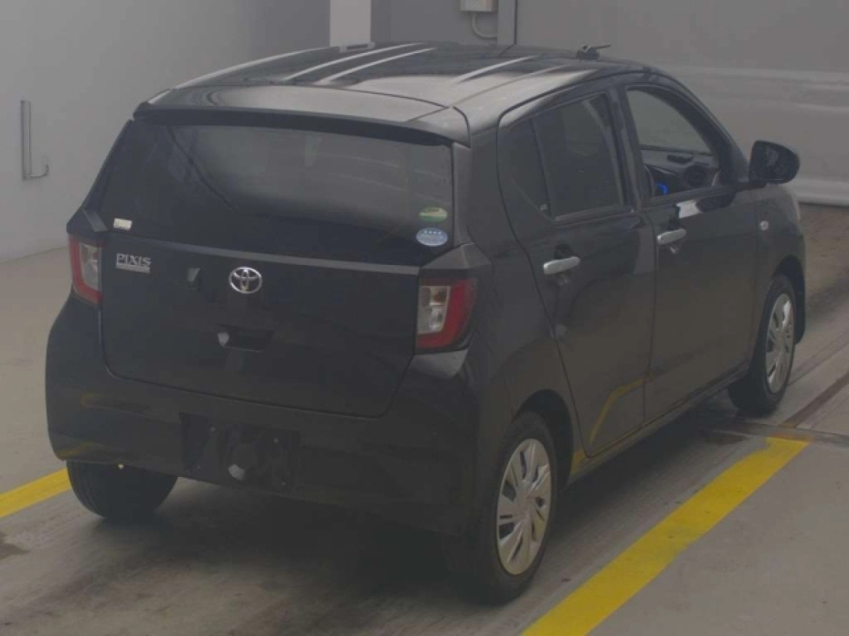 TOYOTA PIXIS EPOCH