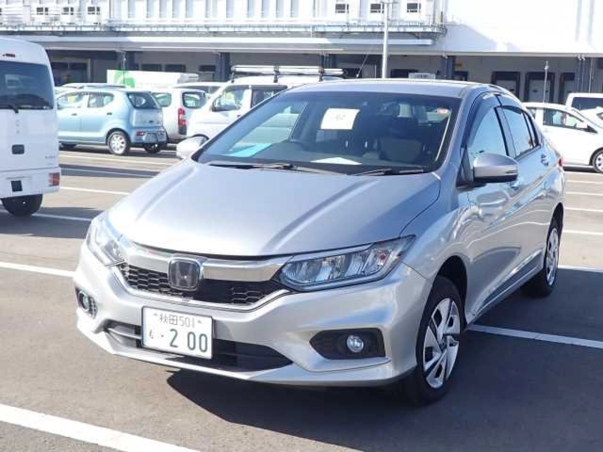 HONDA GRACE GM5 2021