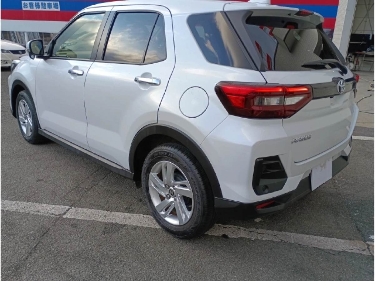 TOYOTA RAIZE