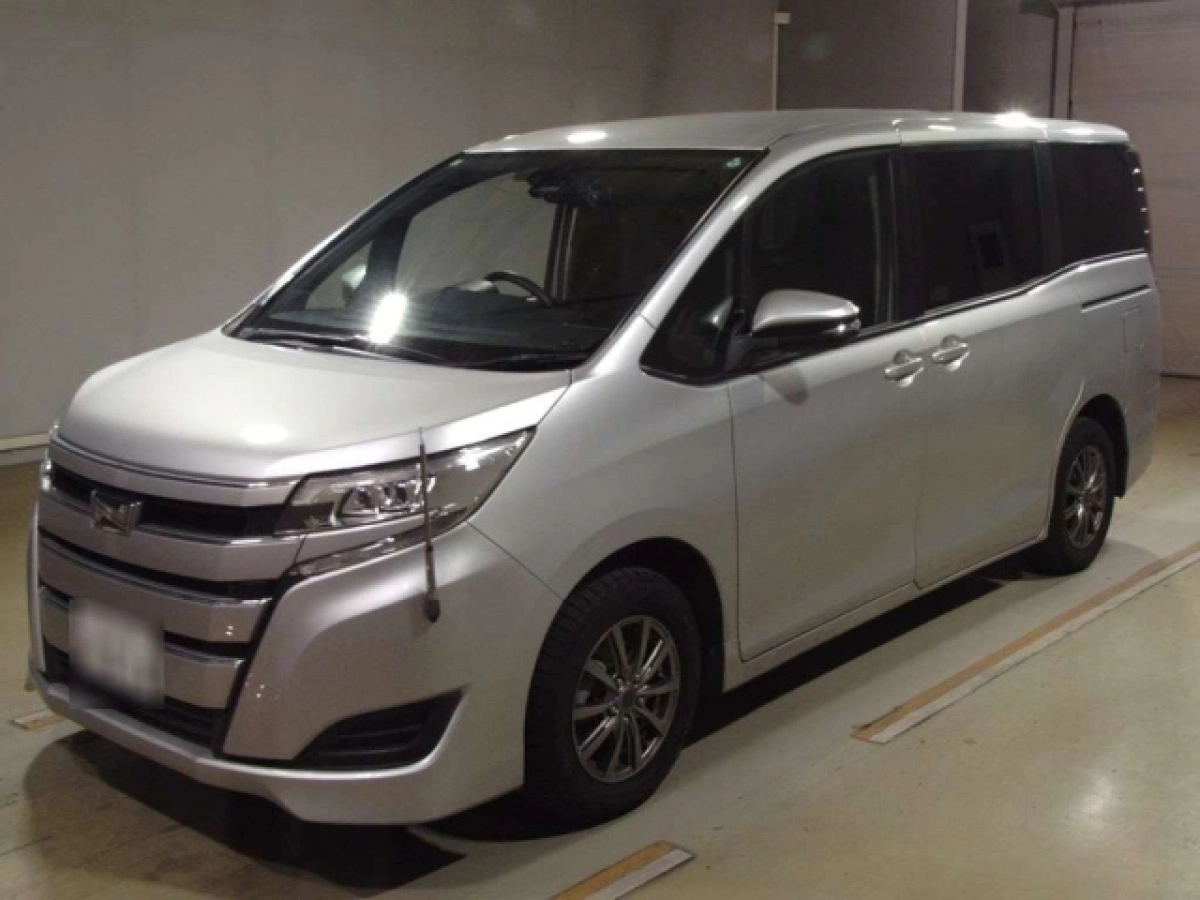 TOYOTA NOAH ZWR80G 2021