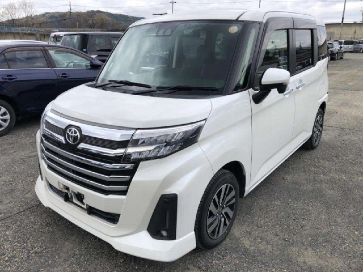 TOYOTA ROOMY M900A 2021