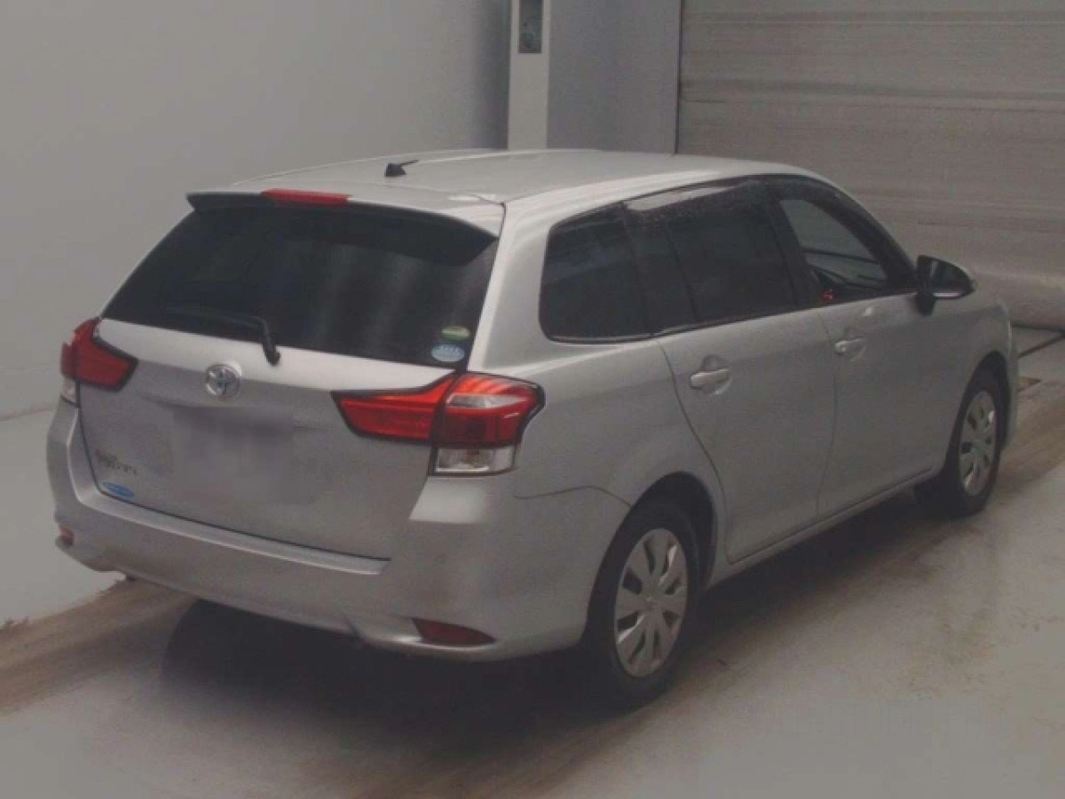 TOYOTA COROLLA FIELDER