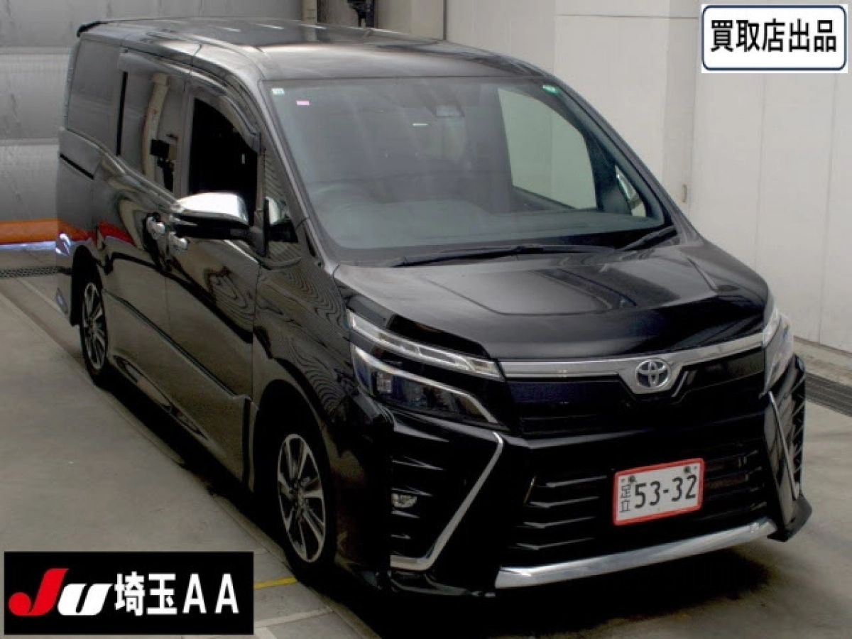 TOYOTA VOXY ZRR80W 2020