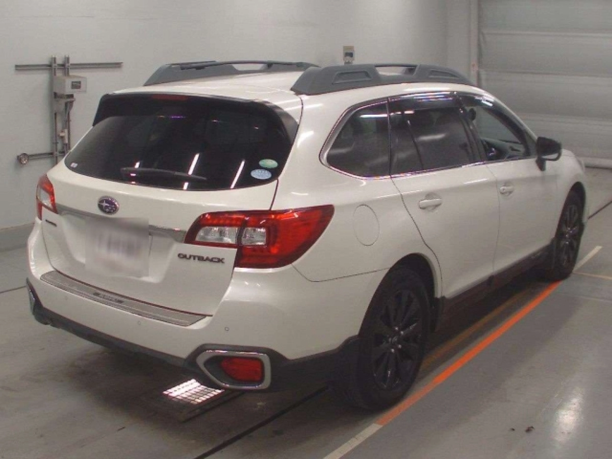SUBARU LEGACY OUTBACK