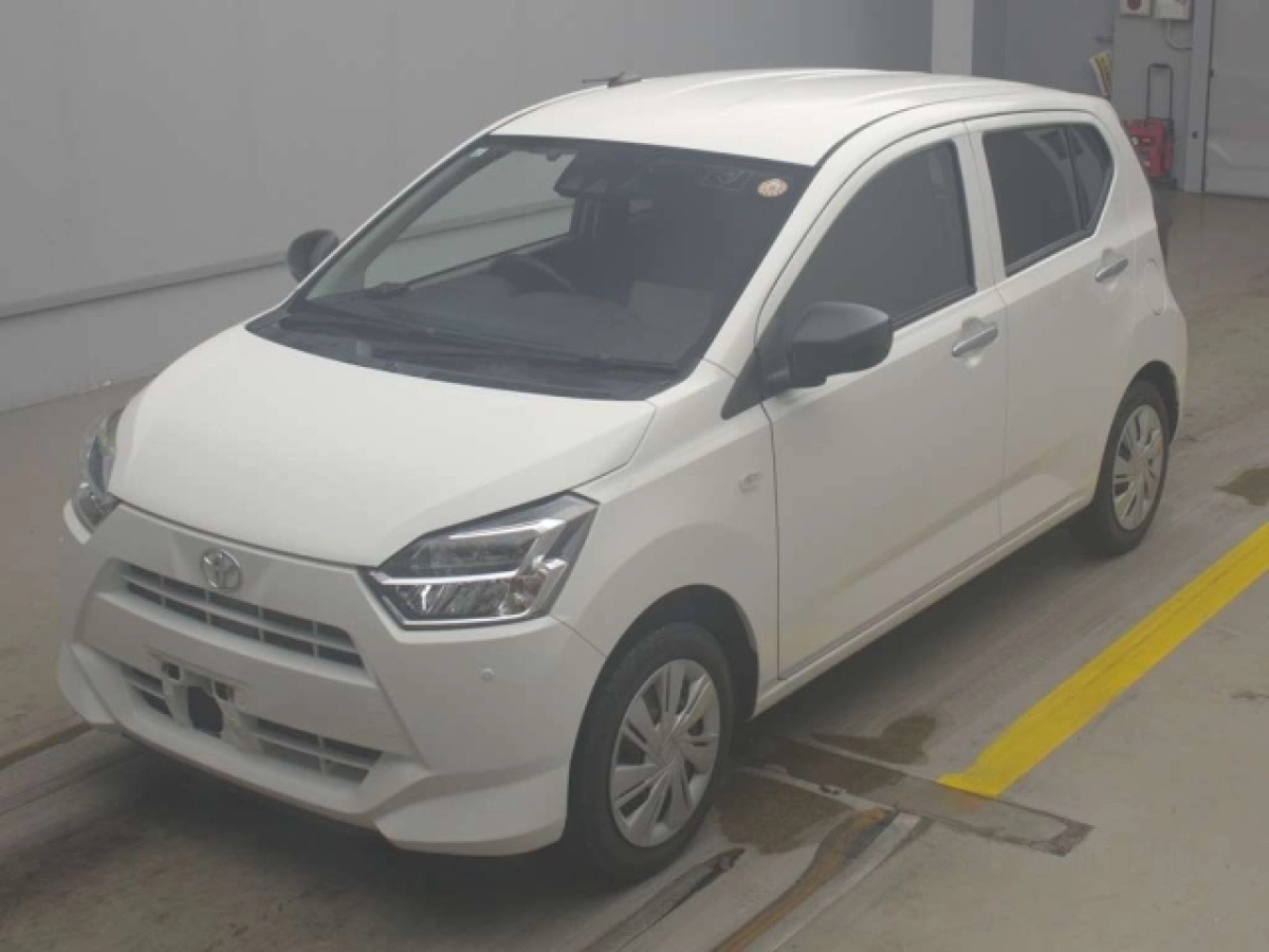 TOYOTA PIXIS EPOCH LA350A 2020