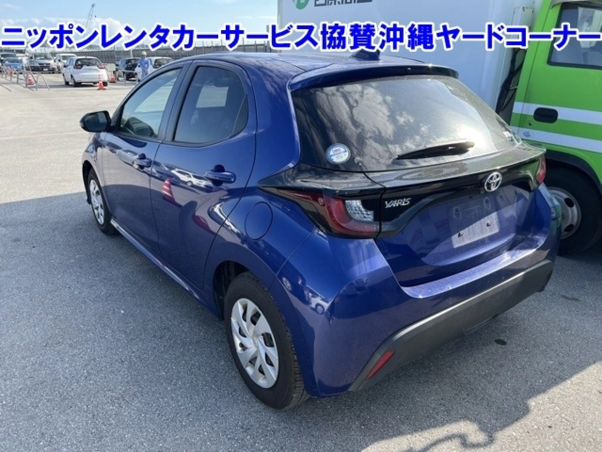 TOYOTA YARIS