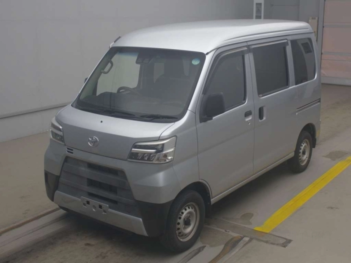TOYOTA PIXIS VAN S321M 2019
