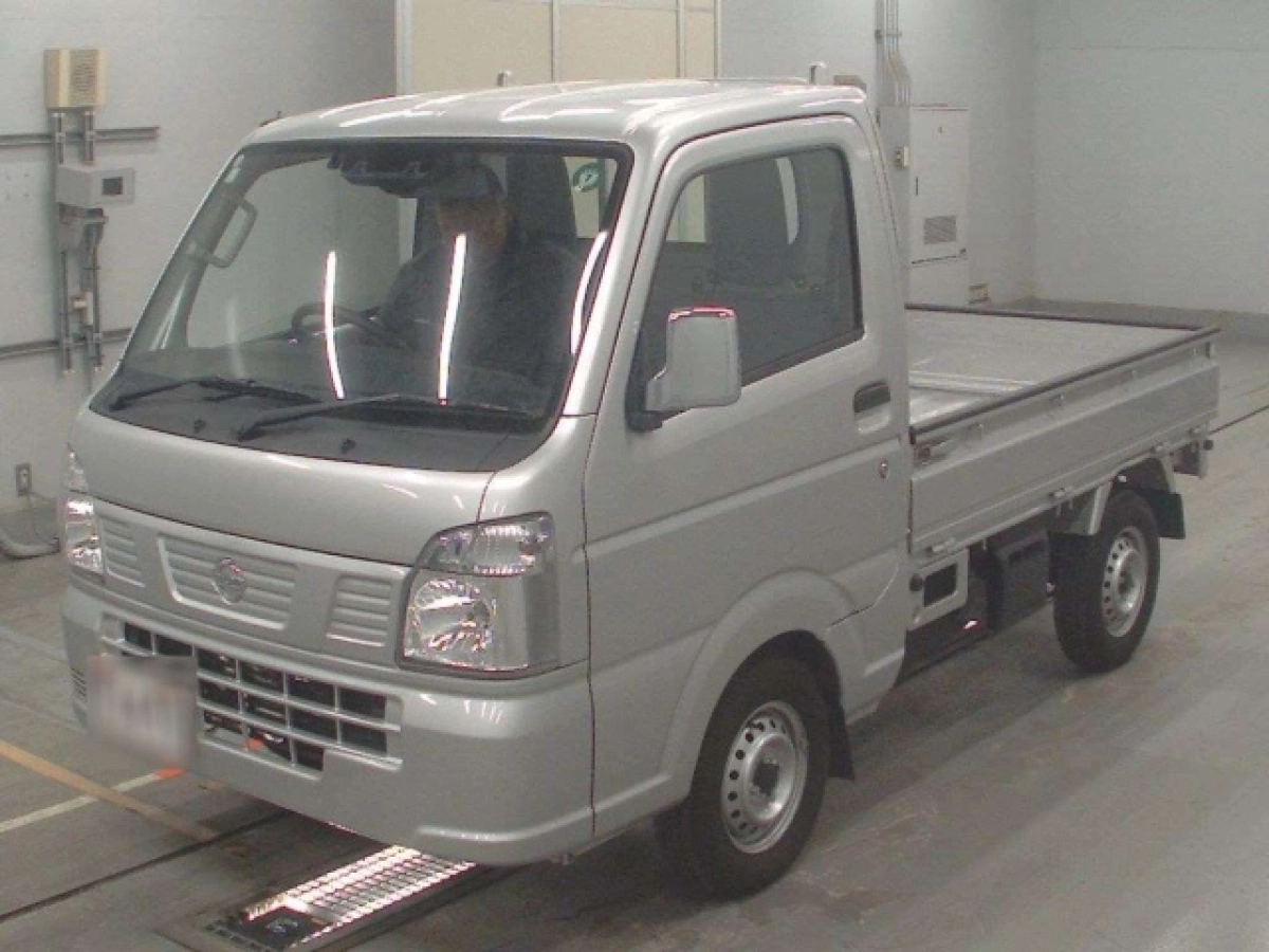 NISSAN CLIPPER TRUCK DR16T 2022