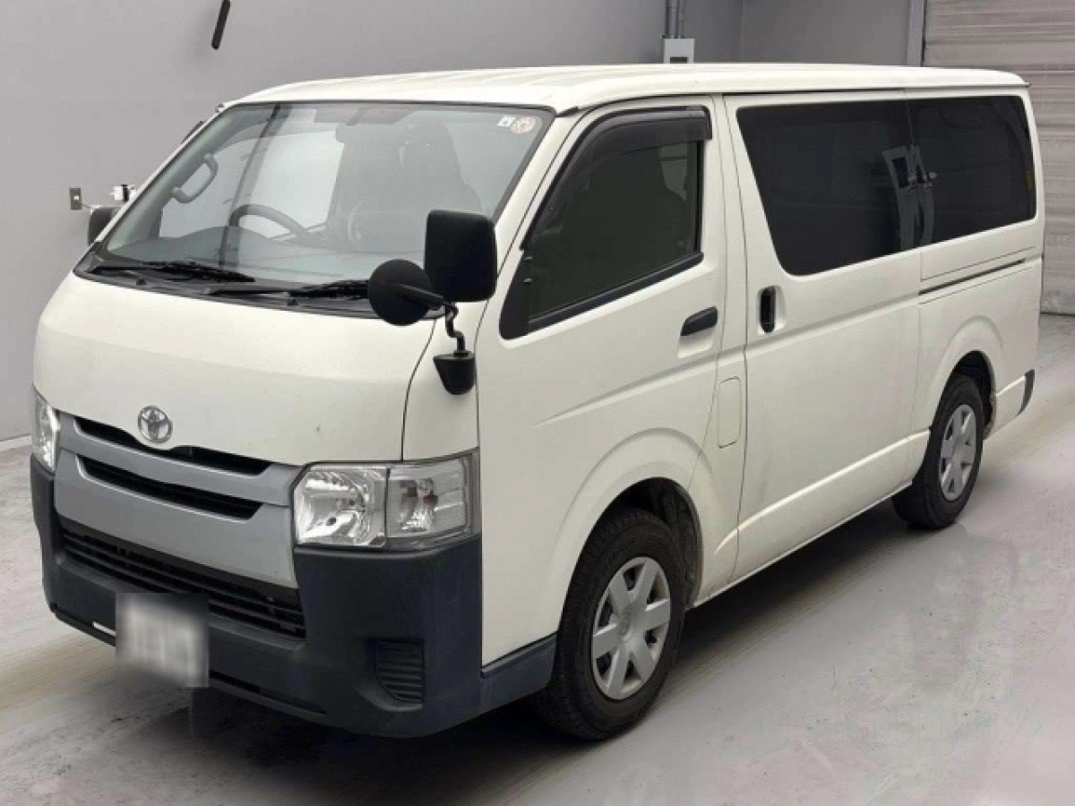 TOYOTA REGIUS ACE VAN TRH200V 2020