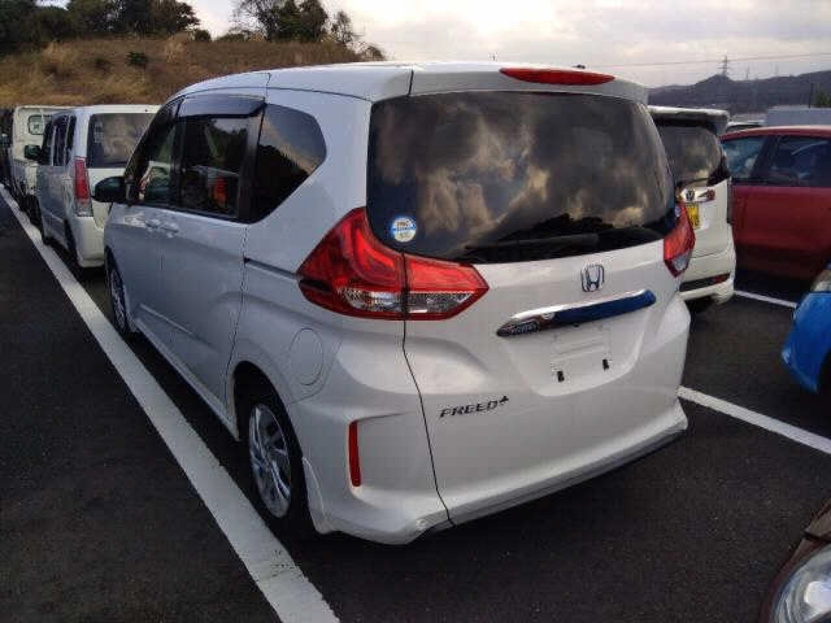 HONDA FREED