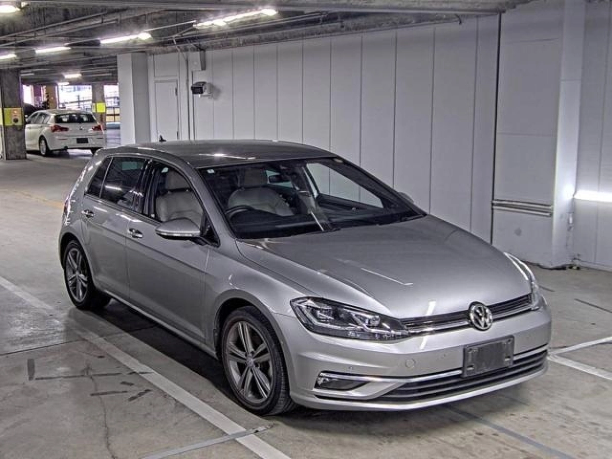 VOLKSWAGEN GOLF AUCPT 2020