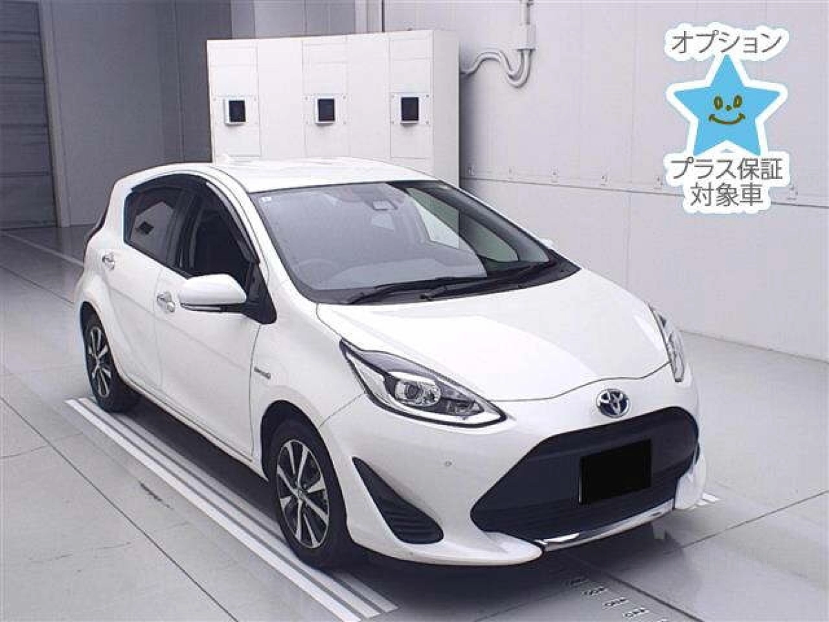 TOYOTA AQUA NHP10 2020