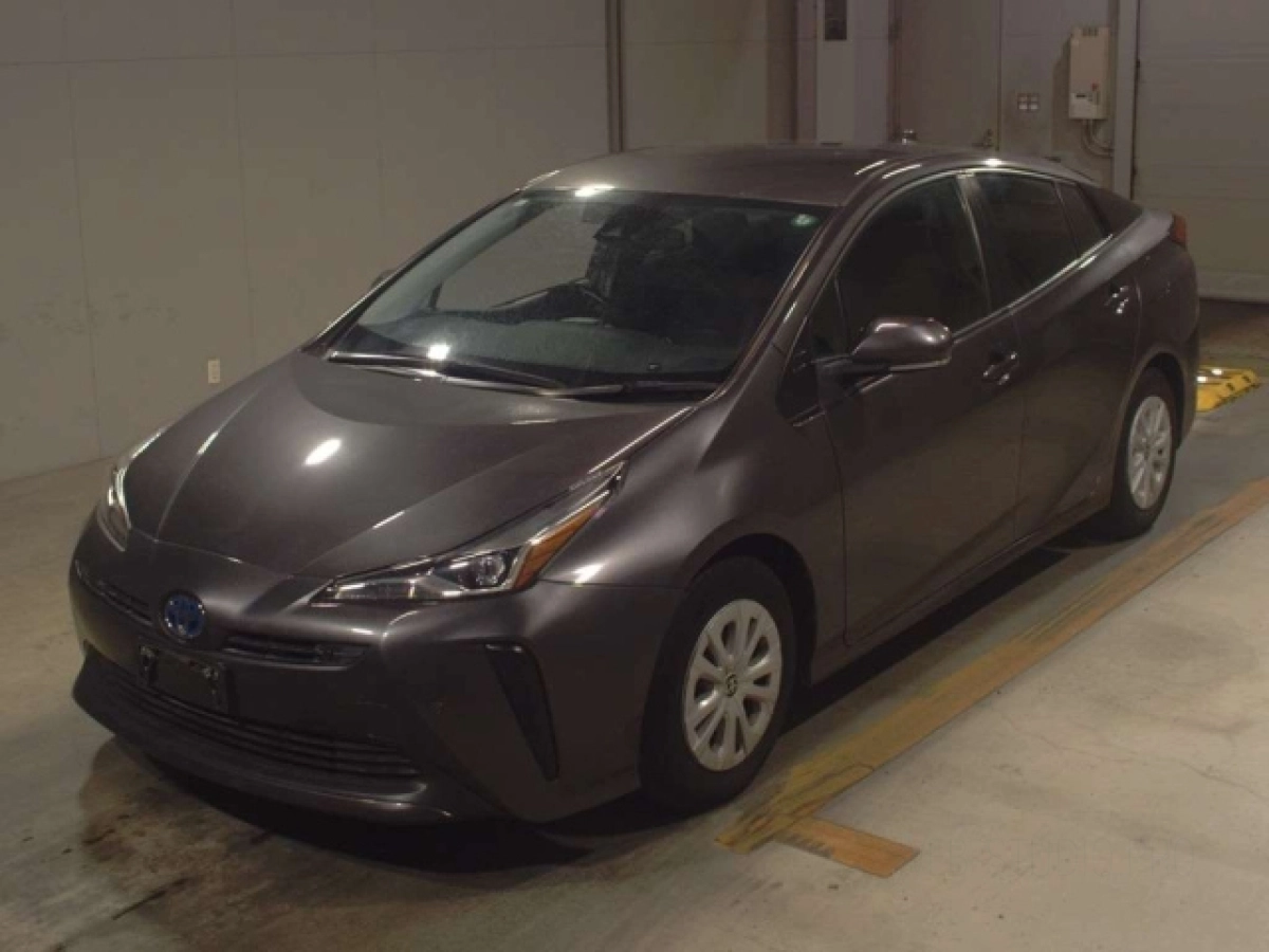 TOYOTA PRIUS ZVW51 2022