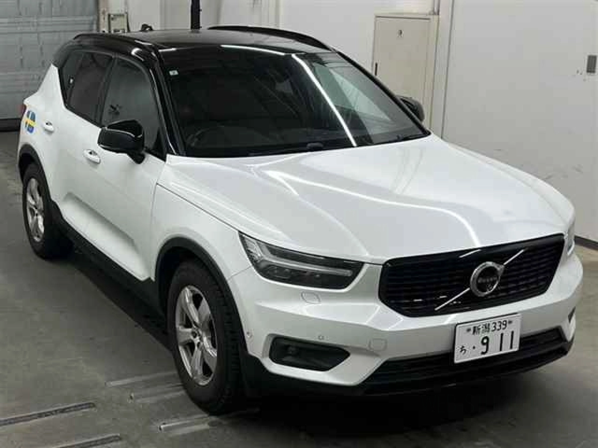 VOLVO XC40 XB420XC 2019