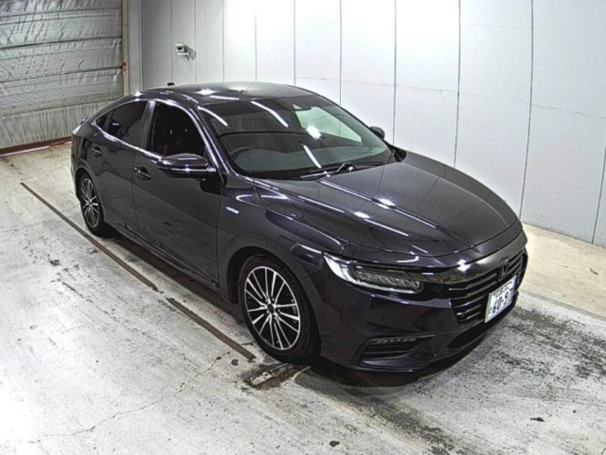 HONDA INSIGHT ZE4 2019