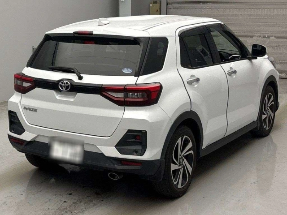TOYOTA RAIZE