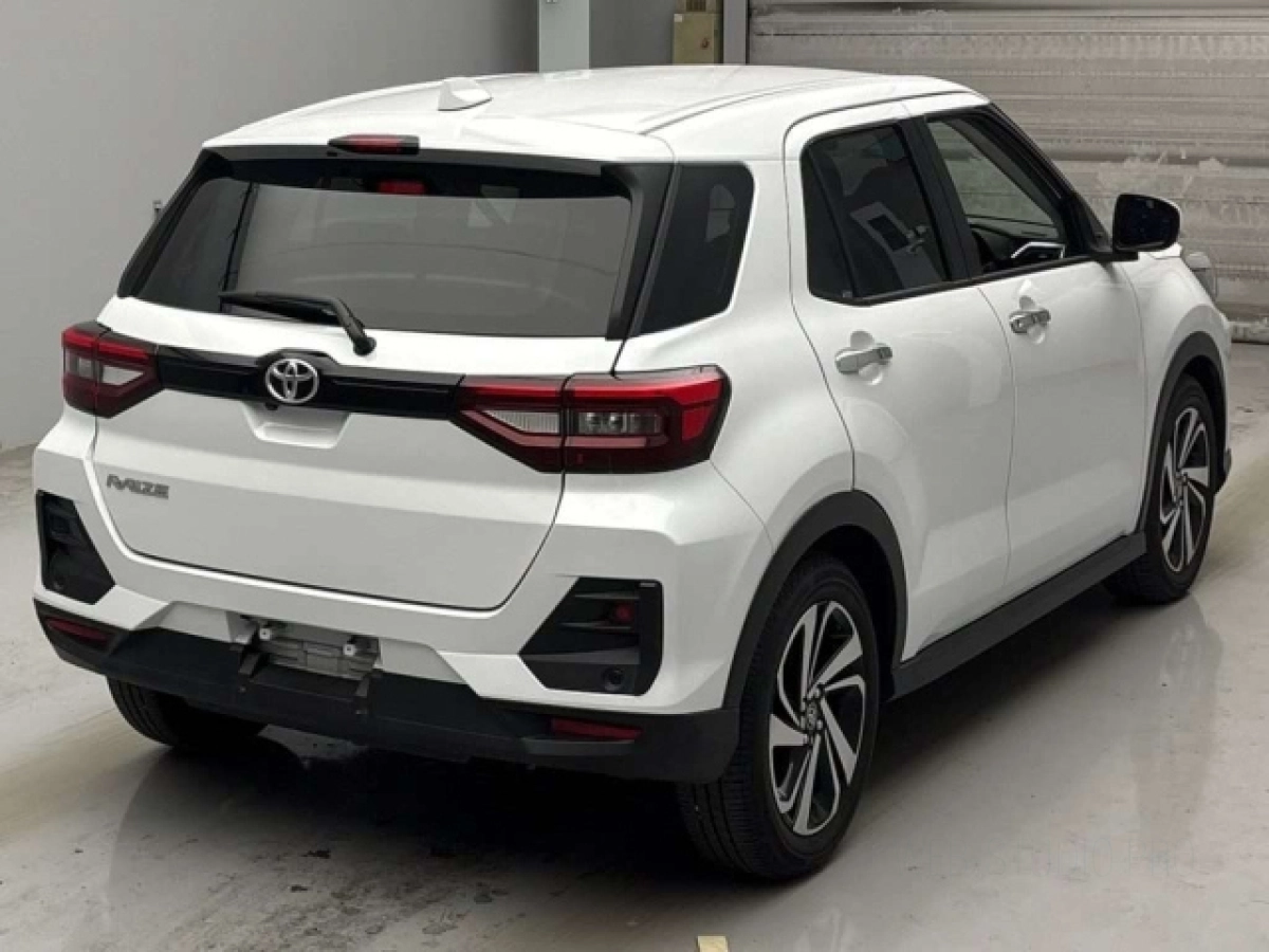 TOYOTA RAIZE