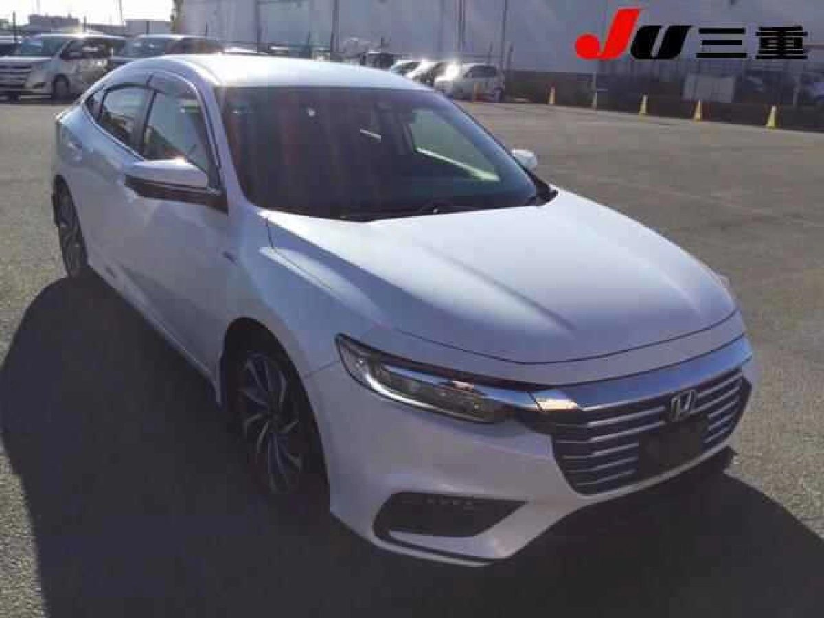 HONDA INSIGHT ZE4 2019