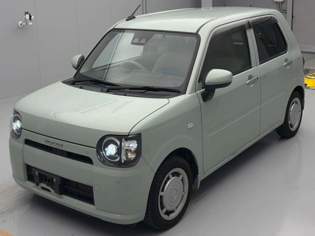 DAIHATSU MIRA TOCOT LA550S 2019