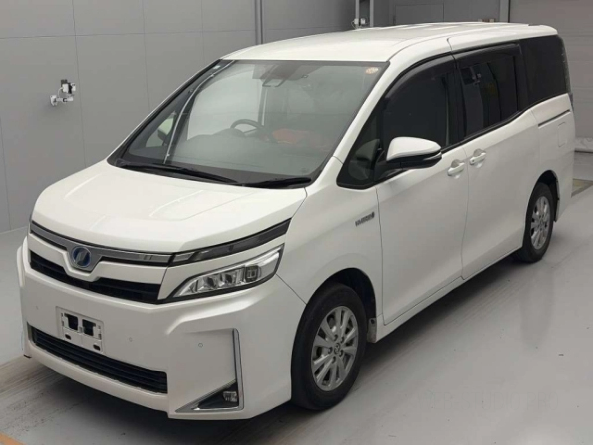 TOYOTA VOXY ZWR80G 2019