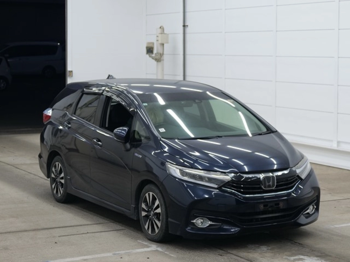 HONDA SHUTTLE GP7 2019