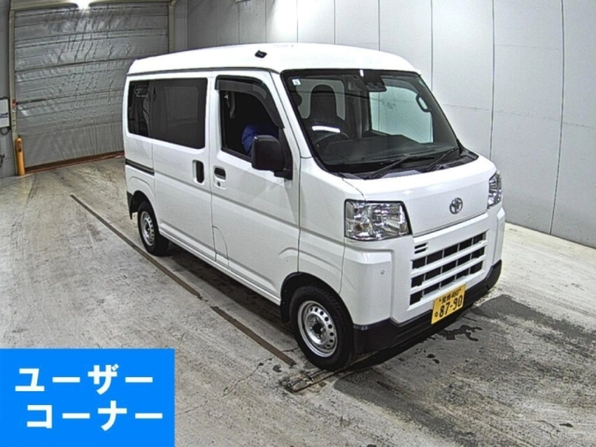 TOYOTA PIXIS VAN S700M 2022