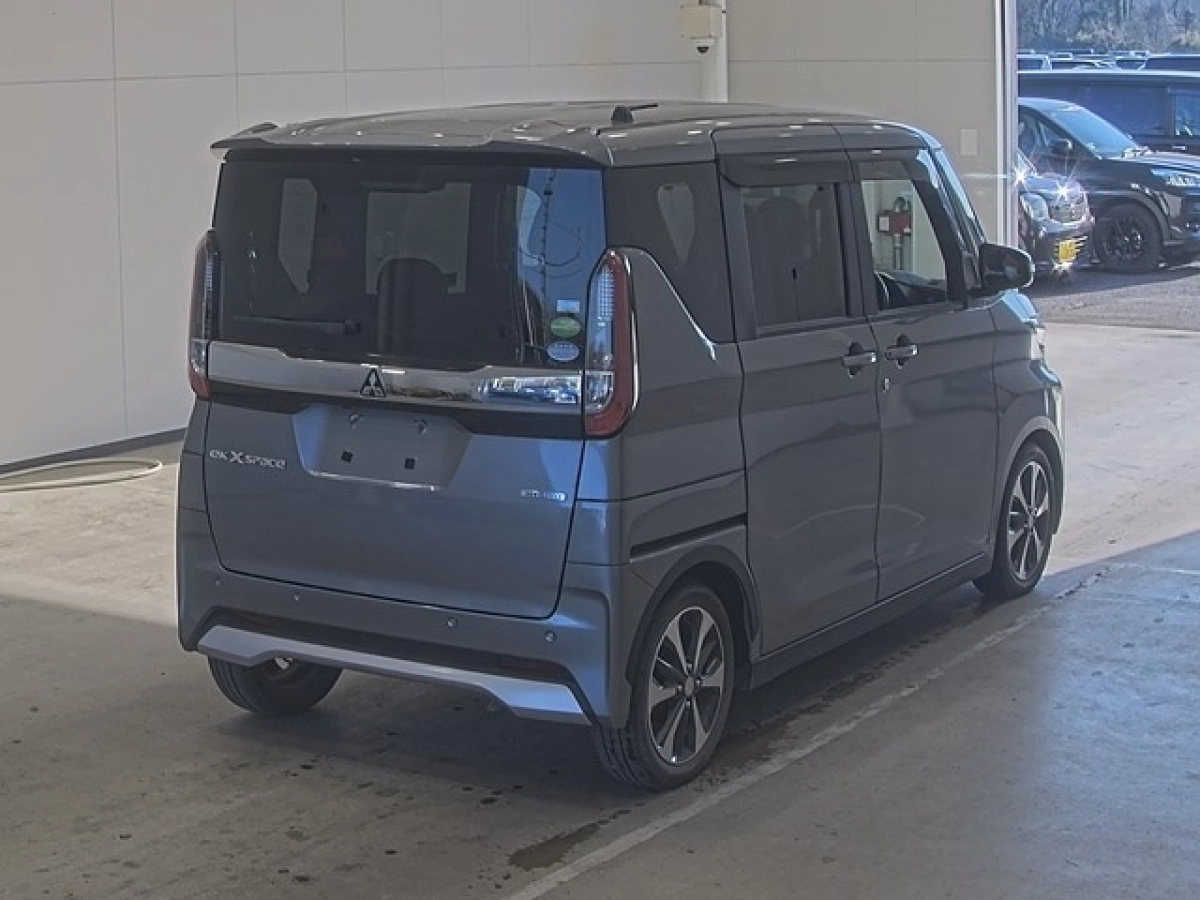 MITSUBISHI EK X SPACE